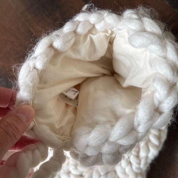 Crate and Barrel ivory colored crochet large stockings chunky knit farmhouse Chr - Picture 4 of 7